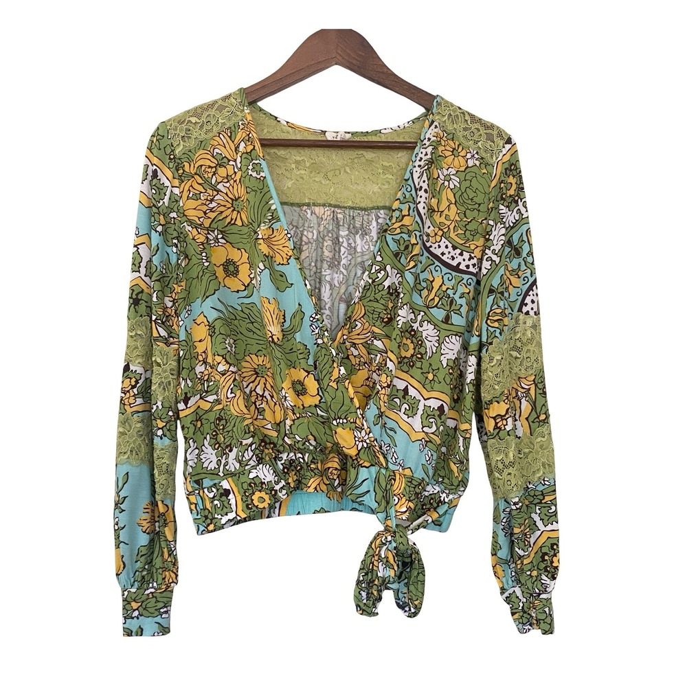 Tiny Anthropologie Green Floral Lace Wrap Cropped Blouse Long Sleeve Womens M